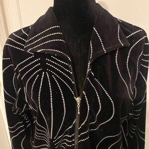 NANSO Made in Finland Long sleeved zip up  black & white top size X-Large.